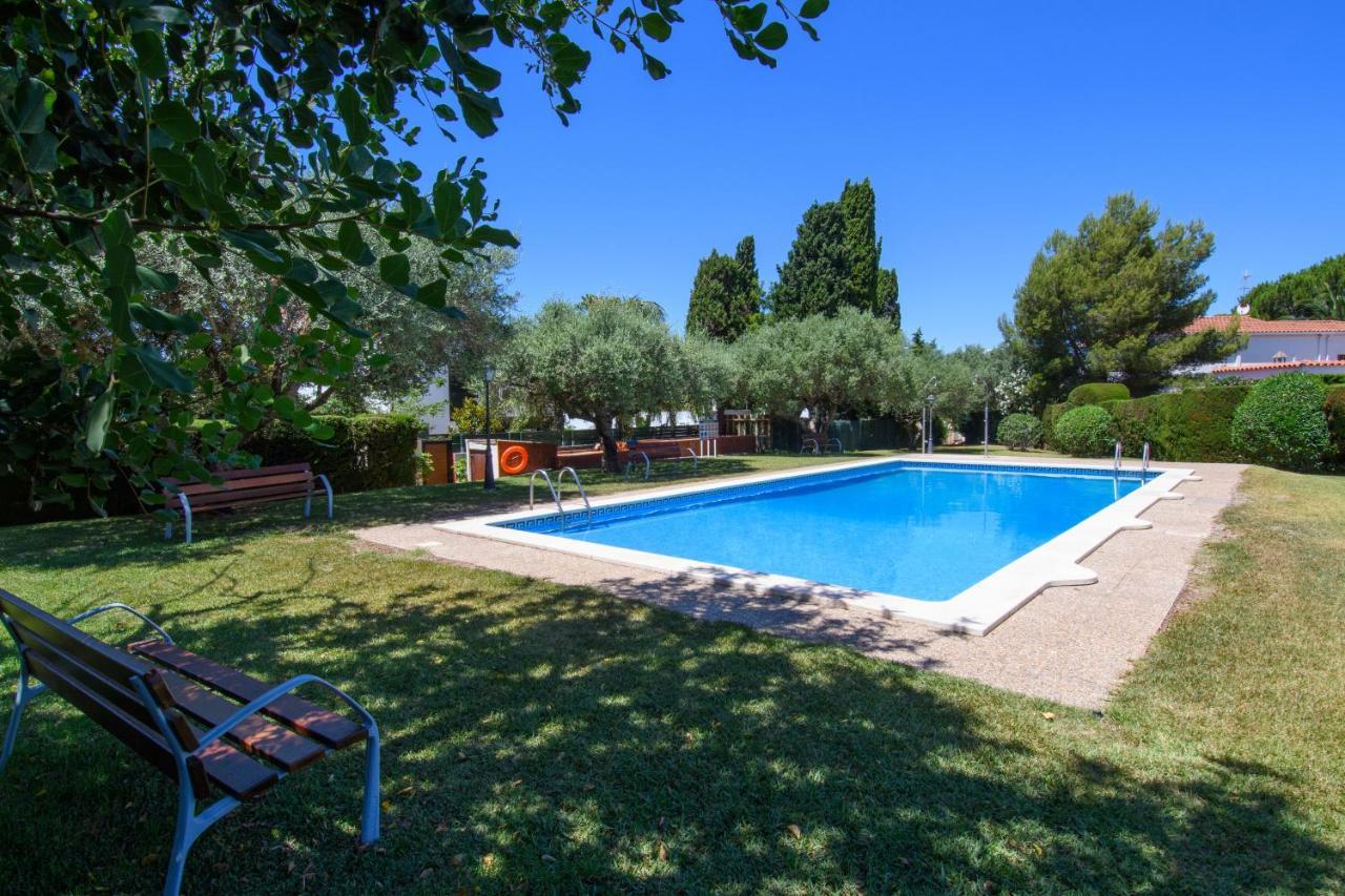 Rentalmar Villa Covamar Families Only Salou Kültér fotó